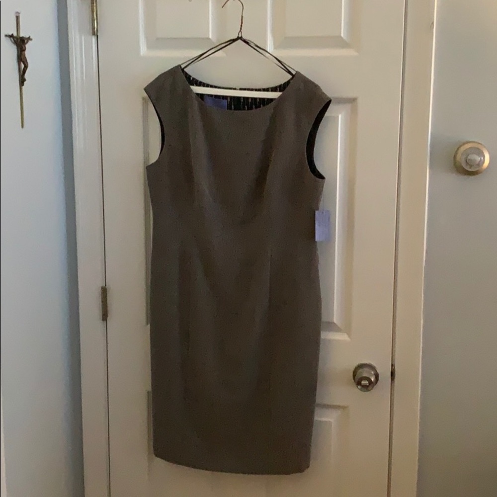 Kay Unger stretch zip back dress size 14